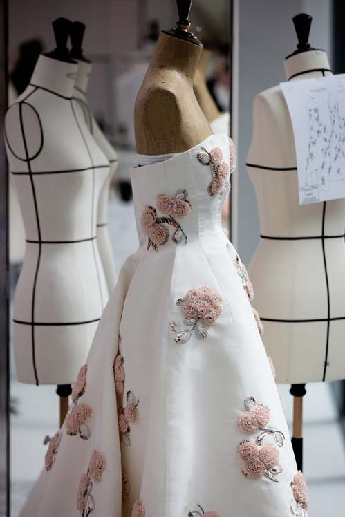 dior_l_yifei_img3_jpg_8333_north_660x_white